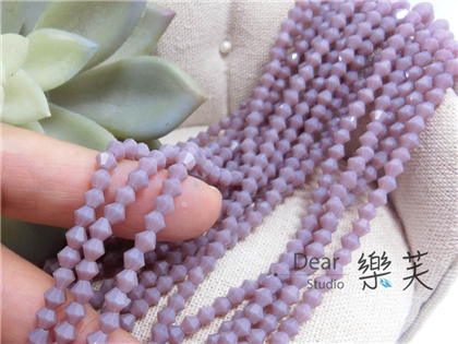 4mm角珠(莫蘭迪紫)62#