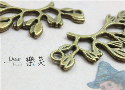 梔子花剪影雙孔掛飾