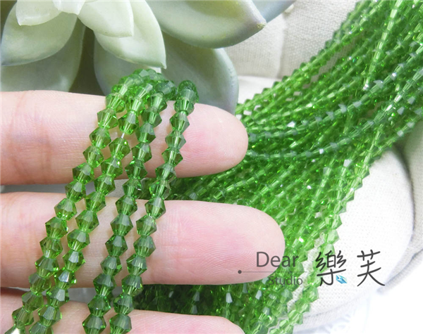 4mm角珠(蕨綠)15#
